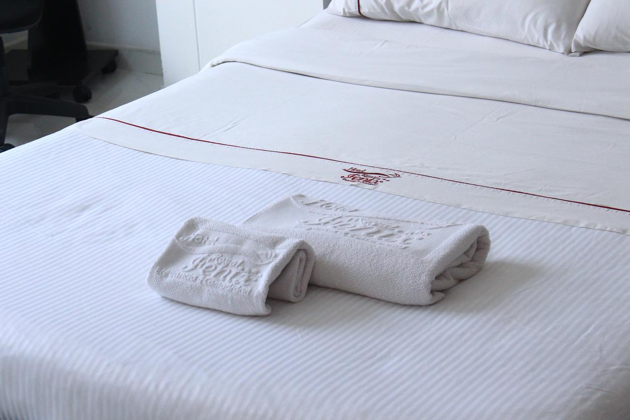 Hotel Royal Fenix Yopal Rum bild